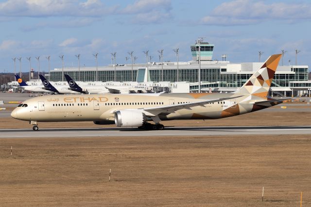 Boeing 787-9 Dreamliner (A6-BLO)