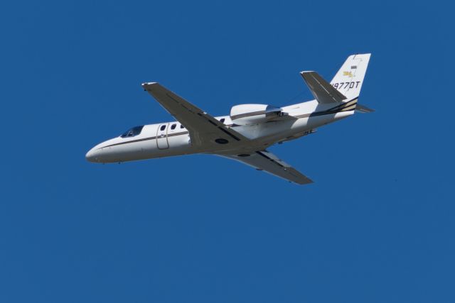 Cessna Citation V (N977DT)