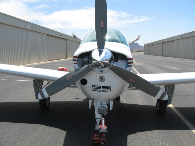 Beechcraft 35 Bonanza (N5726K)