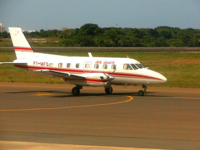 Embraer EMB-110 Bandeirante (PT-MFQ) - EMBRAER EMB-110 OF AIR ABAETÉ IN SALVADOR-BA, BRAZIL