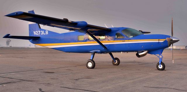 Cessna Caravan (N273LB) - Cessna Caravan sitting on the Merced Regional Airport ramp