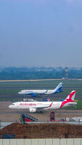 Airbus A320 (A6-AUK)