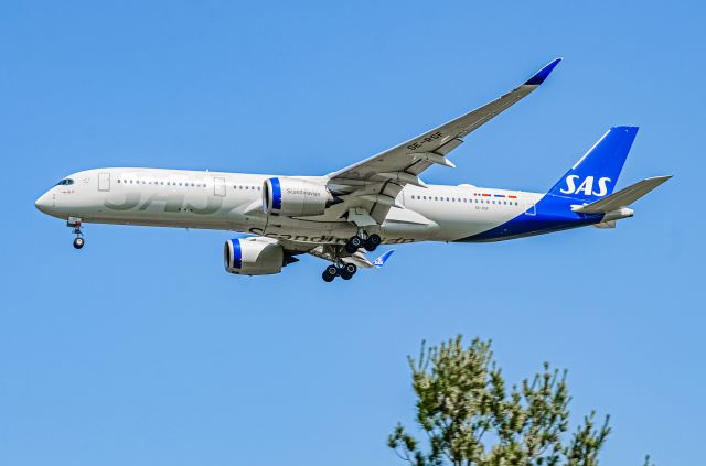 Airbus A350-900 (SE-RSD)