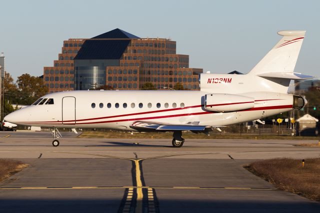 Dassault Falcon 900 (N133NM)