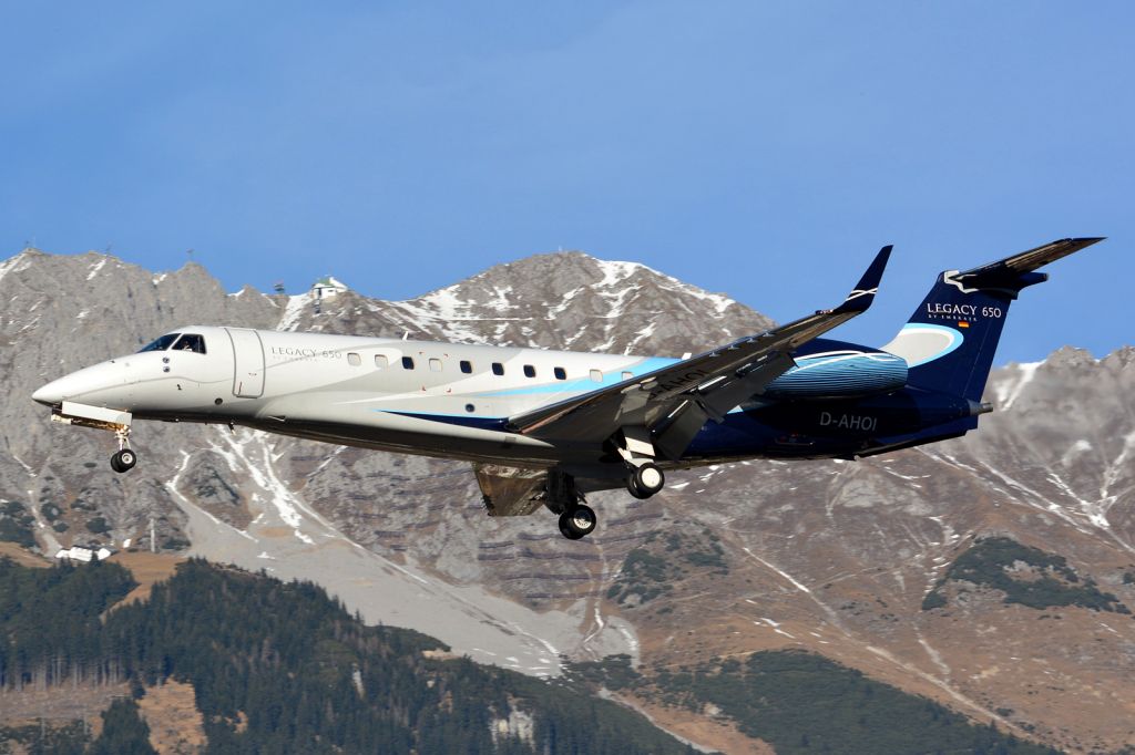 Embraer Legacy 600/650 (D-AHOI)