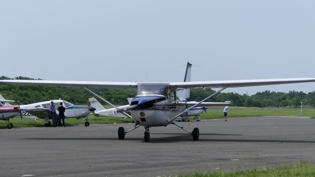 Cessna Skyhawk (N19777)