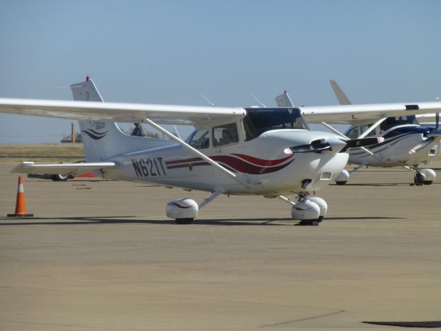 Cessna Skylane (N621T)