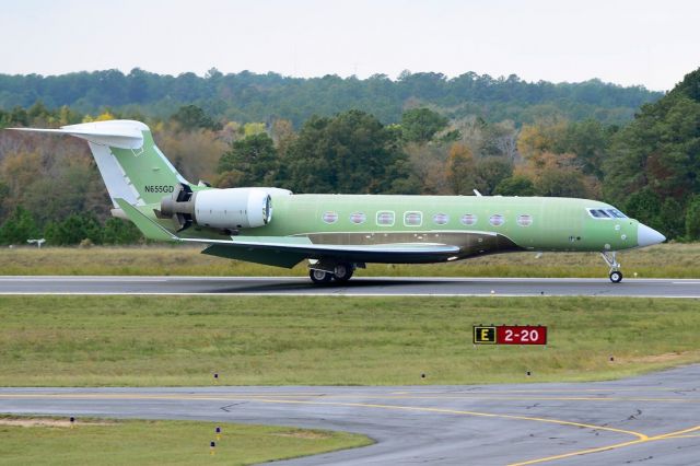 Gulfstream Aerospace Gulfstream G650 (N655GD) - New G650 out of KSAV. Photo taken by Stefan Seville.