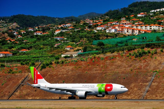 Airbus A330-200 (CS-TOG) - 2010- TO Run from the difficult Madeira Apt.