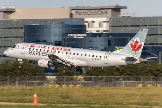 Embraer 175 (C-FJBO) - 18th July, 2022:  Flaring before touch down on runway 06R at Pearson Airport.