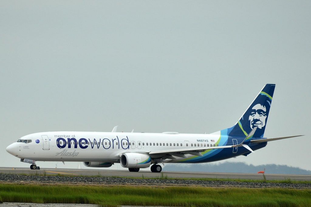 N487AS — - Alaska One World taxi to runway 22L heading to San Francisco 