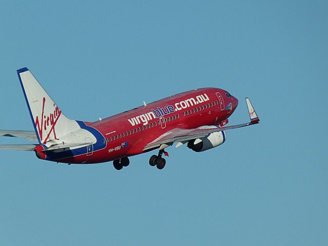 Boeing 737-700 (VH-VBU)