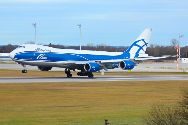 BOEING 747-8 (VQ-BVR)