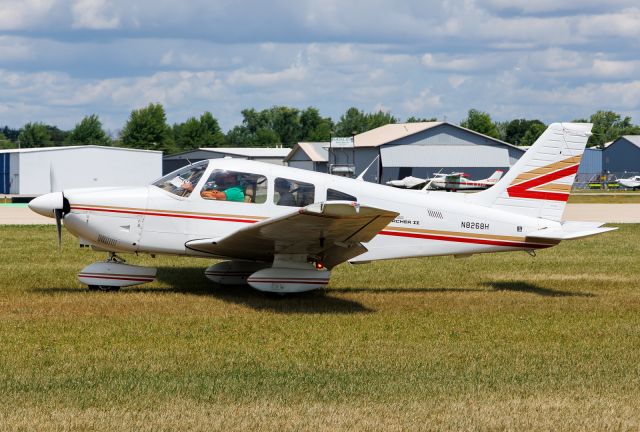 Piper Cherokee (N8268H)