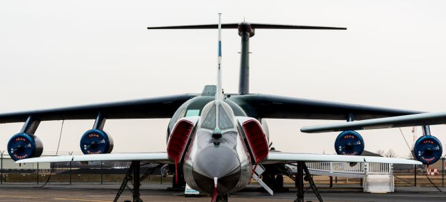 CONVAIR QF-106 Delta Dart — - A C-141 stalks an F-106 at Dovers Air Mobility Command Museum.