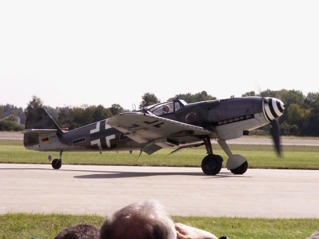 D-FDME — - Messerschmitt BF109 G-10 mit der Reg D-FDME nach der Landung, fotografiert auf der Manching Air Base am Tag der offenen Tür 15.09.2007.