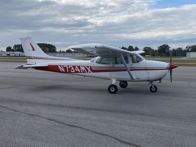 Cessna Skyhawk (N734MX) - Date Taken: October 15, 2023