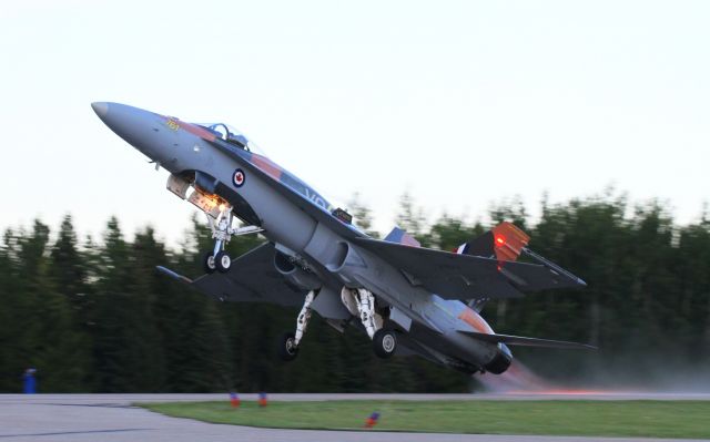 McDonnell Douglas FA-18 Hornet (18-8761) - Rocky Mountain House Alberta 