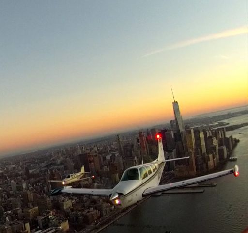 Beechcraft Bonanza (36) (N8014T)