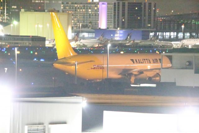 BOEING 767-300 (N760CK)