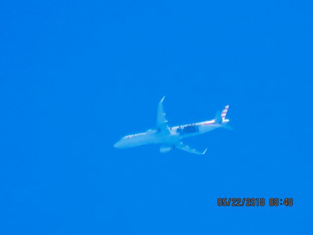 Airbus A321 (N116AN)