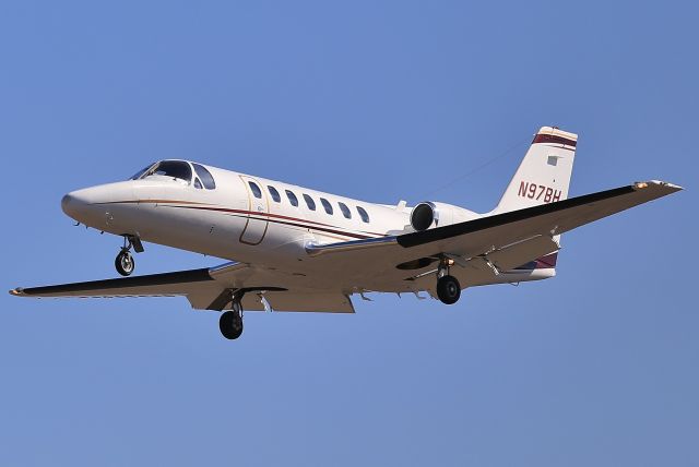 Cessna Citation V (N97BH) - Arriving from Van Nuys.