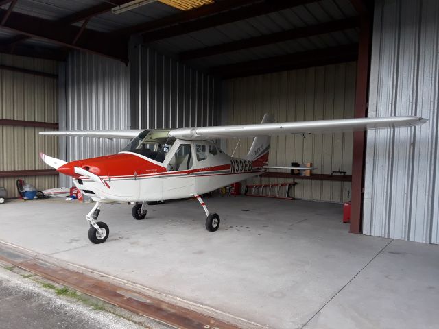 TECNAM Bravo (N39EB)