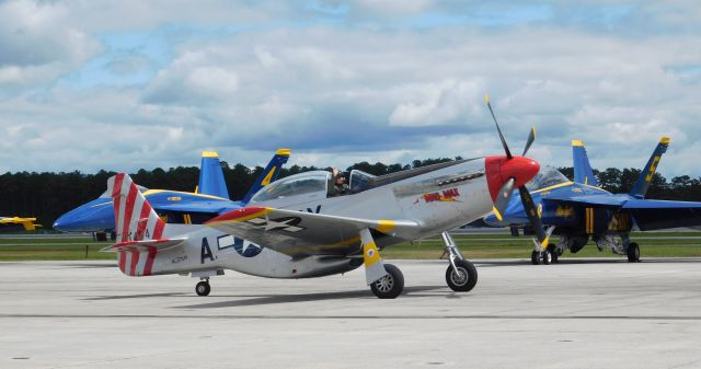 North American P-51 Mustang (NL51MX)