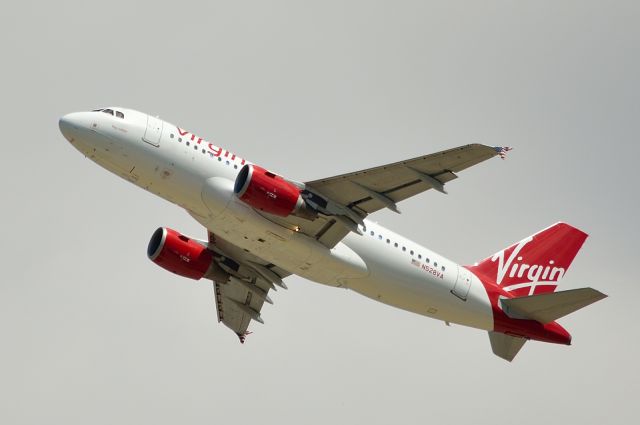 Airbus A319 (N528VA) - Virgin America - A319 N528VA Fog Cutter departing DFW 05/05/2013