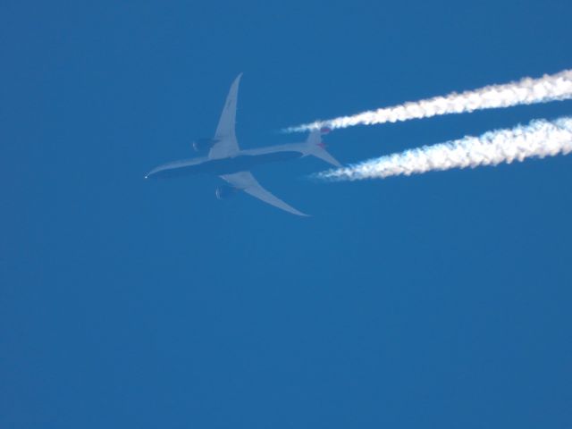 Boeing 787-9 Dreamliner (G-ZBKC)