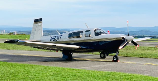 Mooney M-20 (N831T)