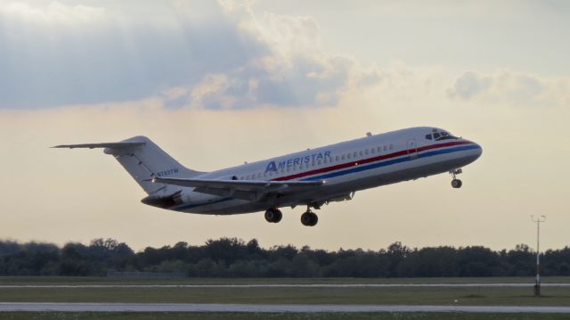 Douglas DC-9-10 (N782TW)