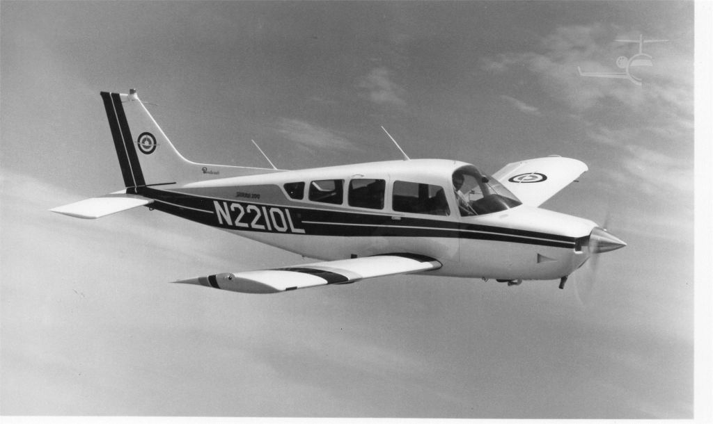 Photo of Beechcraft Sierra (N2210L) - FlightAware