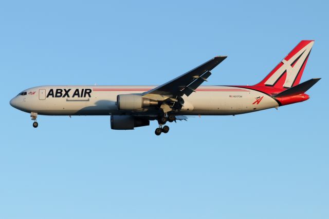 BOEING 767-300 (N317CM) - 'Abex 588' arriving from Cincinnati