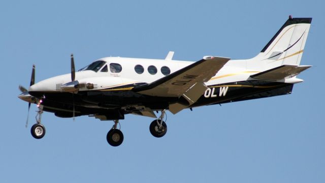 Beechcraft King Air 90 (PT-OLW)