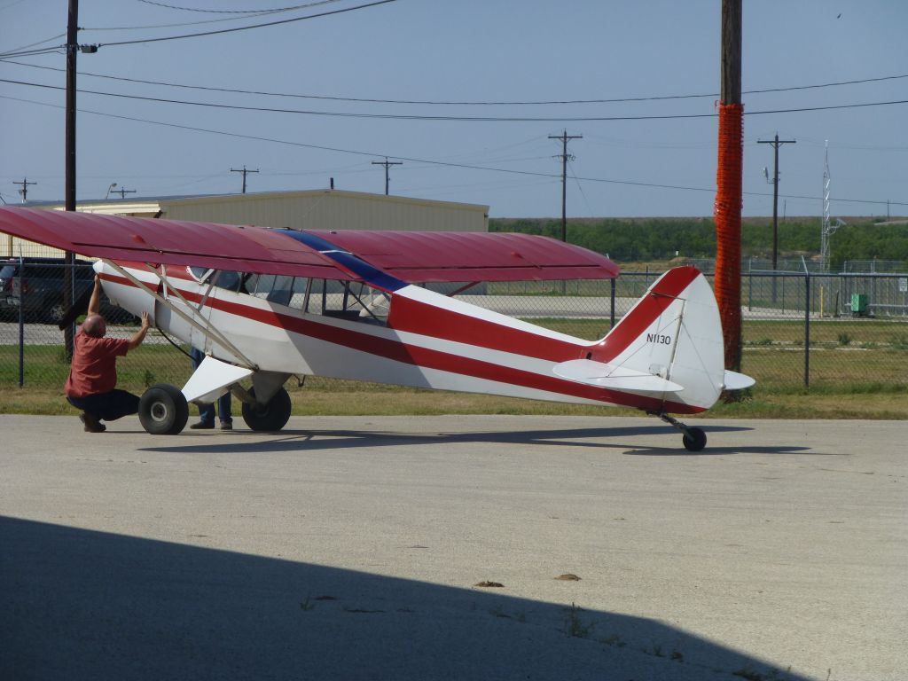 Piper L-18B Cub Special (N1130)