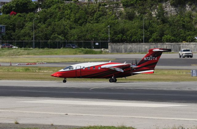Piaggio P.180 Avanti (N722TA)