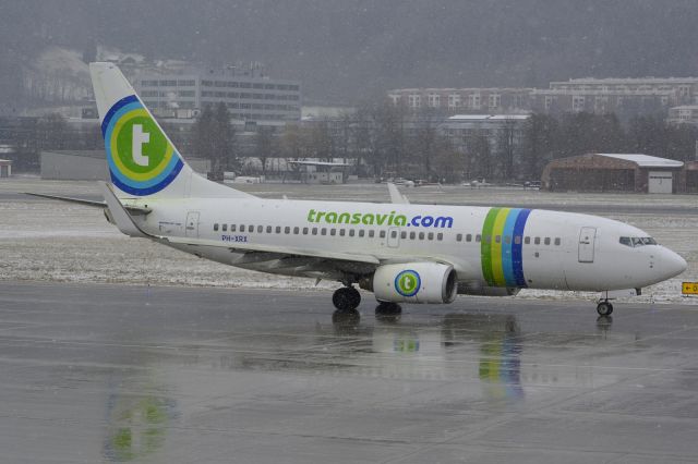 Boeing 737-700 (PH-XRX)