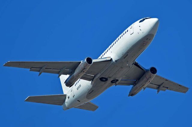 Boeing 737-200 (N703S) - Sierra Pacific Boeing 737-2T4 N703S at Phoenix Sky Harbor on December 20, 2017. 