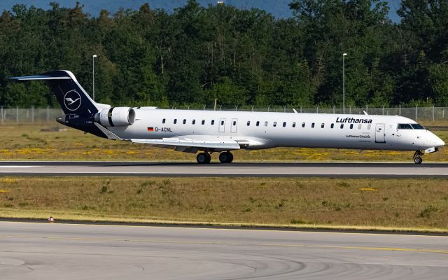 Canadair Regional Jet CRJ-900 (D-ACNL)