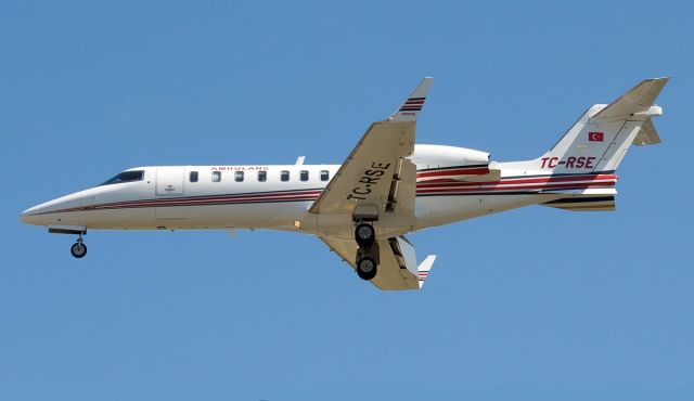 Learjet 45 (TC-RSE) - AIR AMBULANCE