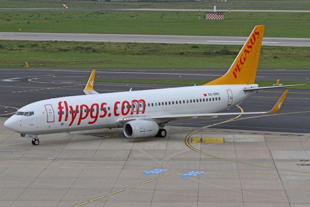 Boeing 737-800 (TC-CPC)