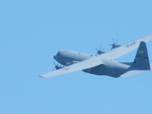Lockheed C-130 Hercules (06-1437) - 06-1437 C130J-30 CN 5586 143RD AS RI ANG SEEN DEP EINN   29-05-2009