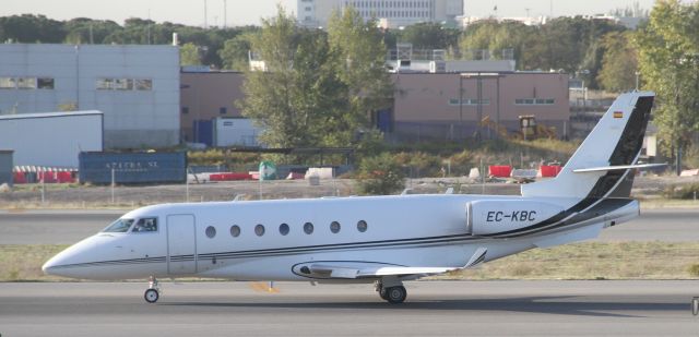 IAI Gulfstream G200 (EC-KBC)