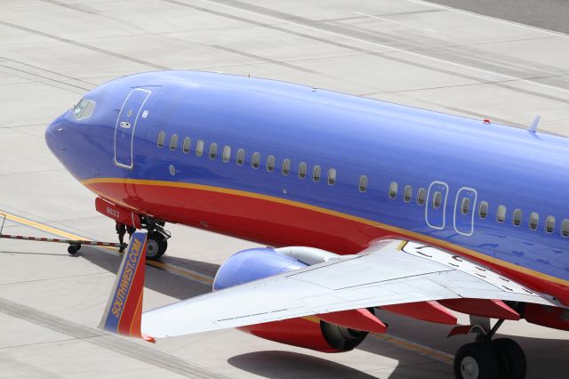 Canadair Regional Jet CRJ-200 (N8623A)