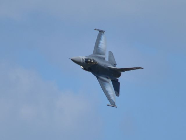 Lockheed F-16 Fighting Falcon — - The Viper