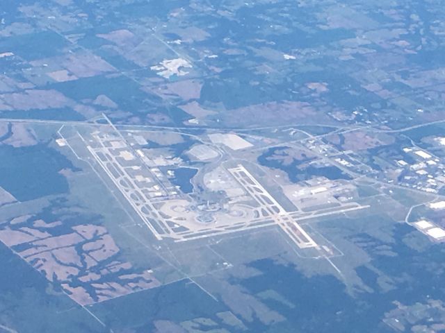 — — - Kansas City International from cruising altitude.br /June 28, 2016. 