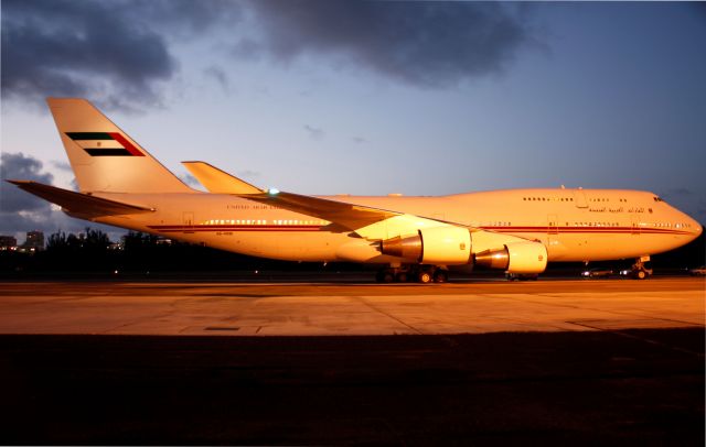 Boeing 747-400 —