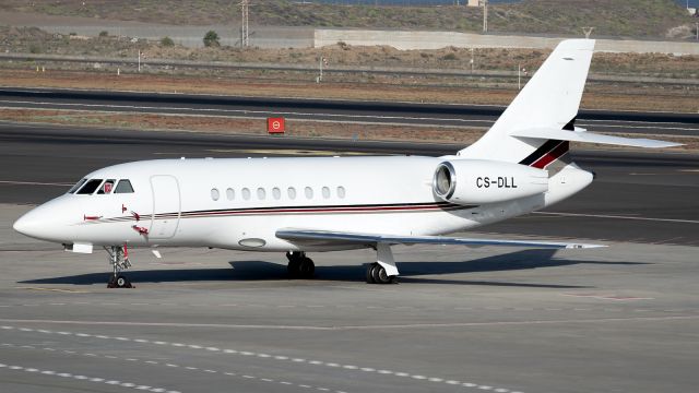 — — - Tenerife Sur - Reina Sofia (TFS / GCTS) - Spainbr /br /Photo taken: May 7, 2023br /br /Operator: NetJets Europebr /Type: Dassault Falcon 2000EXbr /Registration: CS-DLLbr /Serial: 086