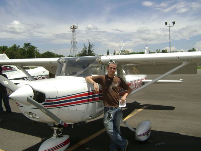 Cessna 152 (N953SC) - N953SC pictured with a former student pilot on October 2008